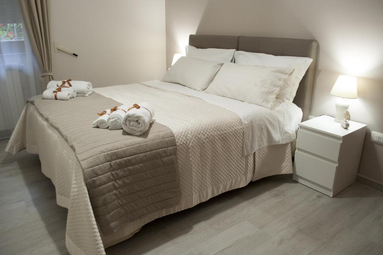 L' Albero Di Giada Bed & Breakfast Caserta Ngoại thất bức ảnh