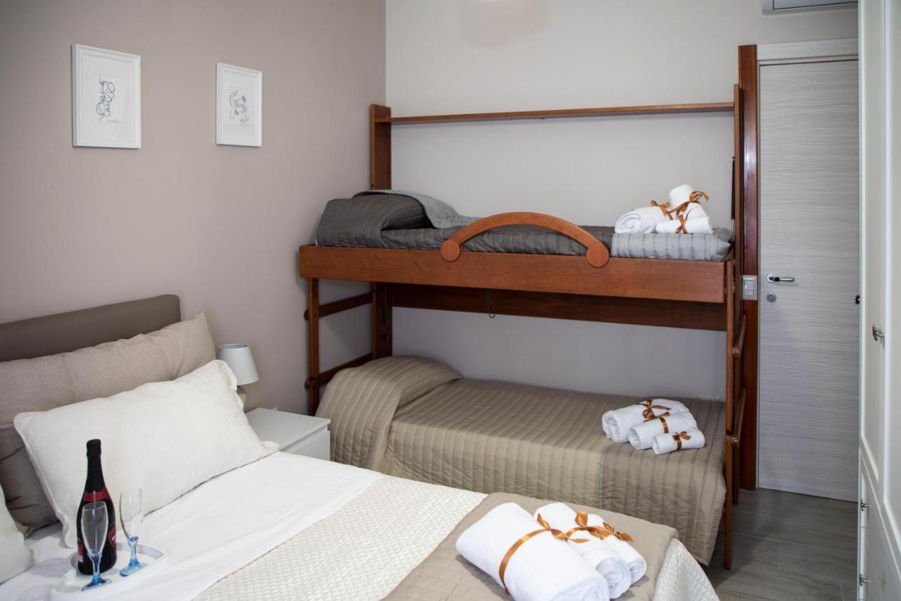 L' Albero Di Giada Bed & Breakfast Caserta Ngoại thất bức ảnh