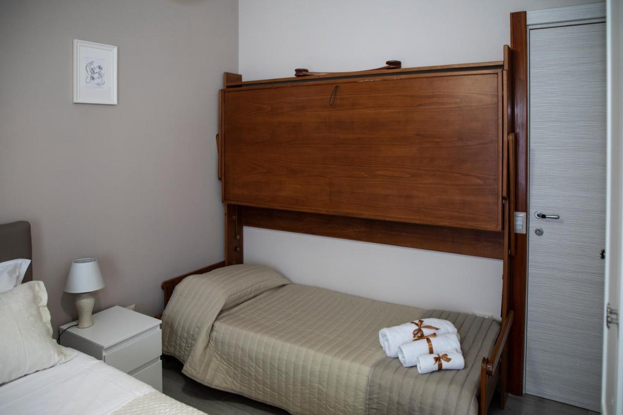 L' Albero Di Giada Bed & Breakfast Caserta Ngoại thất bức ảnh
