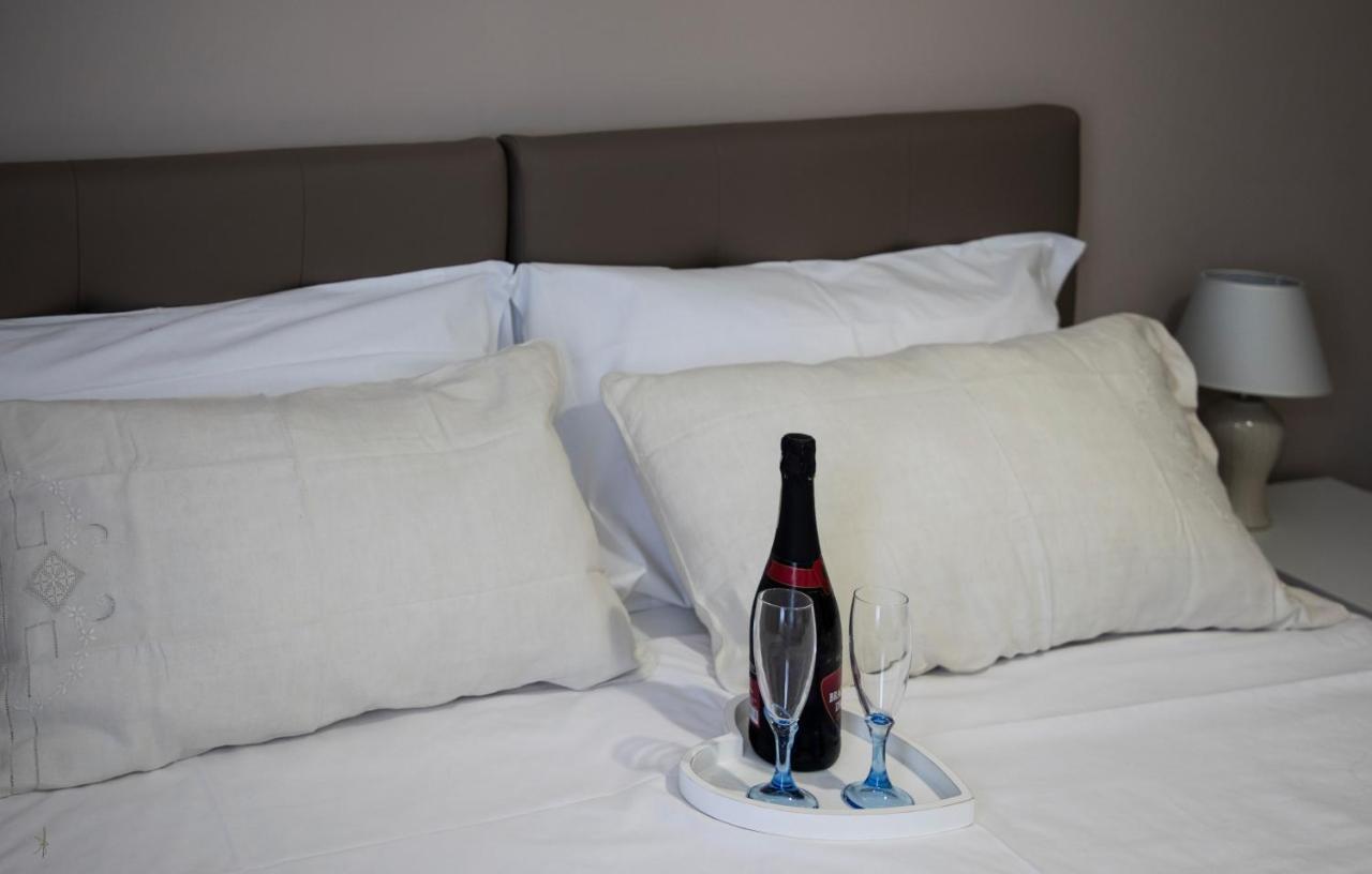 L' Albero Di Giada Bed & Breakfast Caserta Ngoại thất bức ảnh