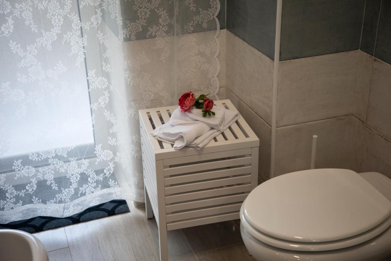 L' Albero Di Giada Bed & Breakfast Caserta Ngoại thất bức ảnh