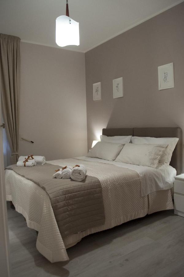 L' Albero Di Giada Bed & Breakfast Caserta Ngoại thất bức ảnh